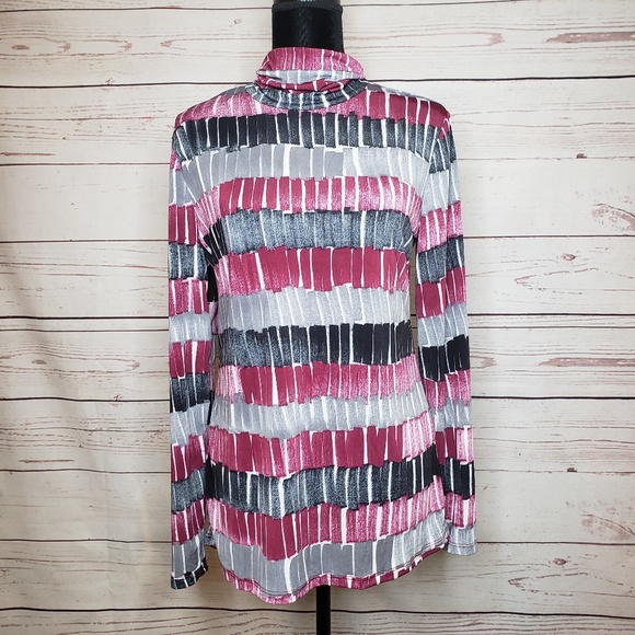 Made By Johnny NWT PINK Printed Turtleneck - Picture 4 of 7